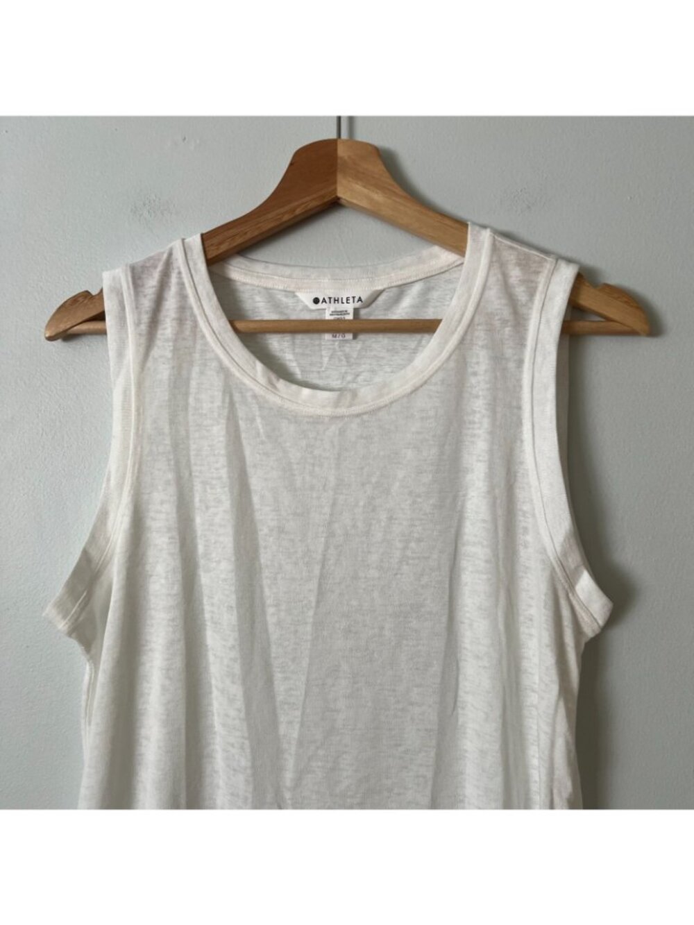 Athleta Getaway White Linen Blend Tank Top Women's Size Medium Tall - Picture 3 of 8